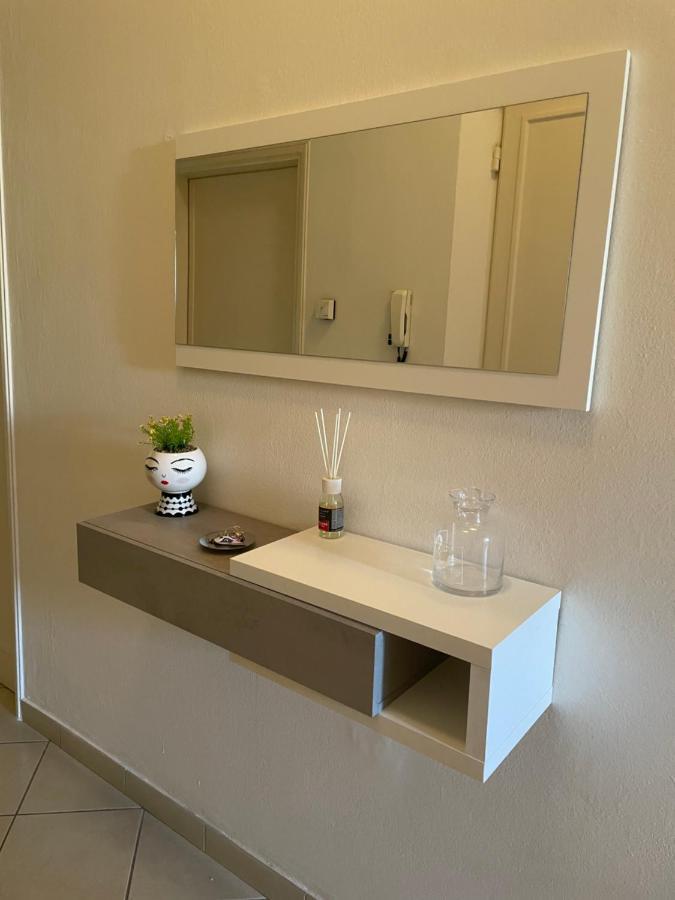 Rondi-Home เอมโปลี ภายนอก รูปภาพ